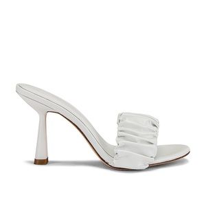 LPA Augustine Heels in White